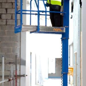 Battery Operated Self Propelled 2.5M Scissor Lift